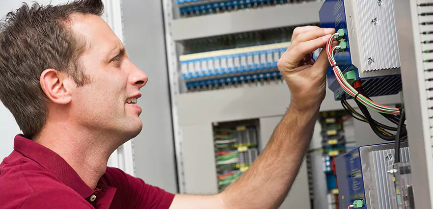 Offshore and Petroleum Facility Electrician in Reynoldsburg